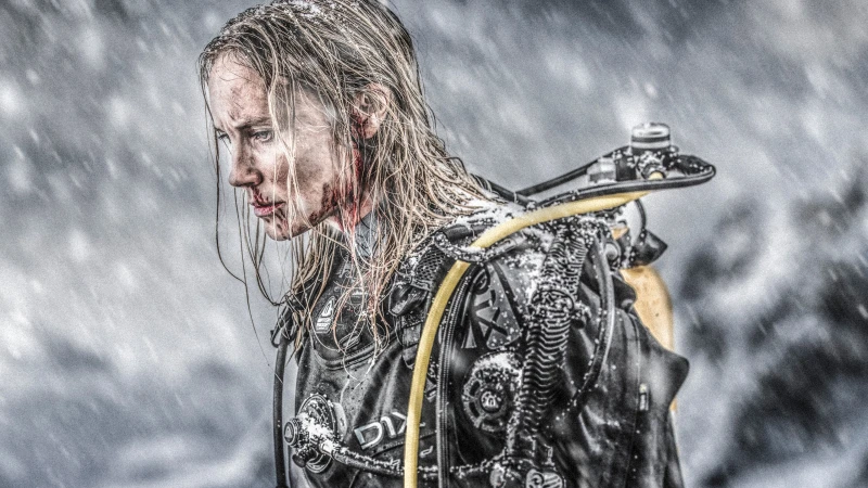 Cuộc Chiến Dưới Đáy Đại Dương - Breaking Surface